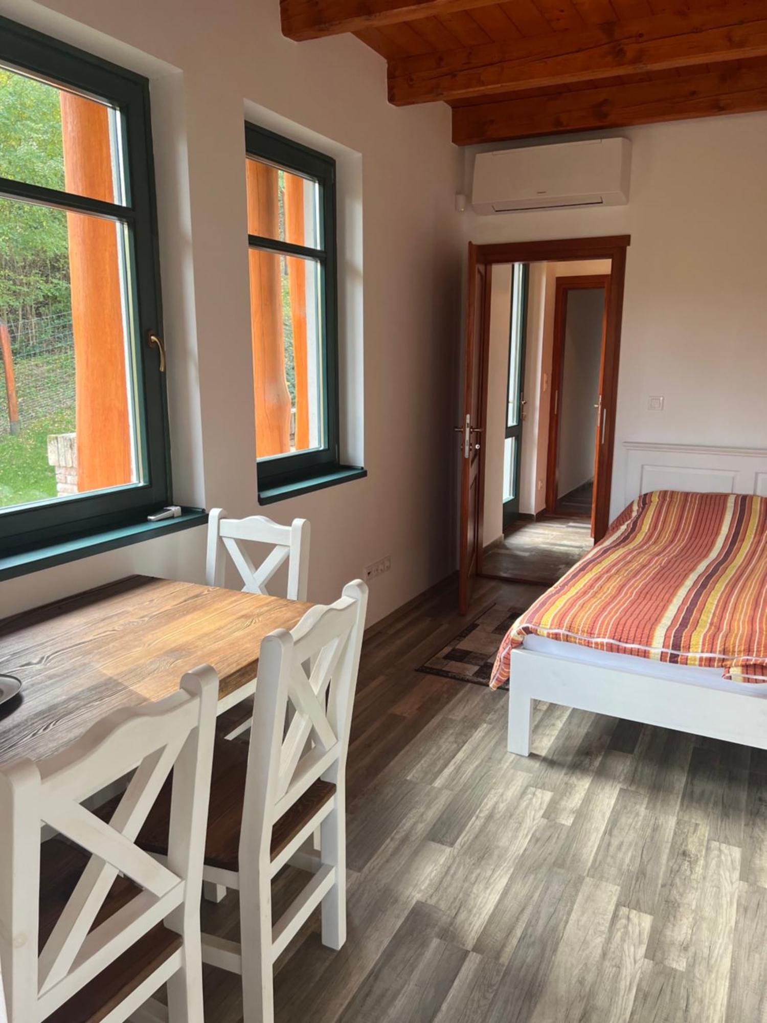 Vendeghaz Petoerke Hotel Bardudvarnok Ngoại thất bức ảnh
